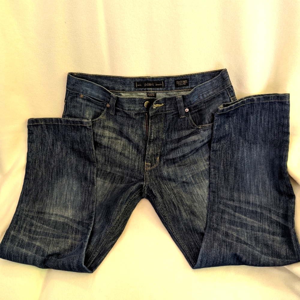 NWOTs PD&C slim straight jeans in a dark blue wash and faded.